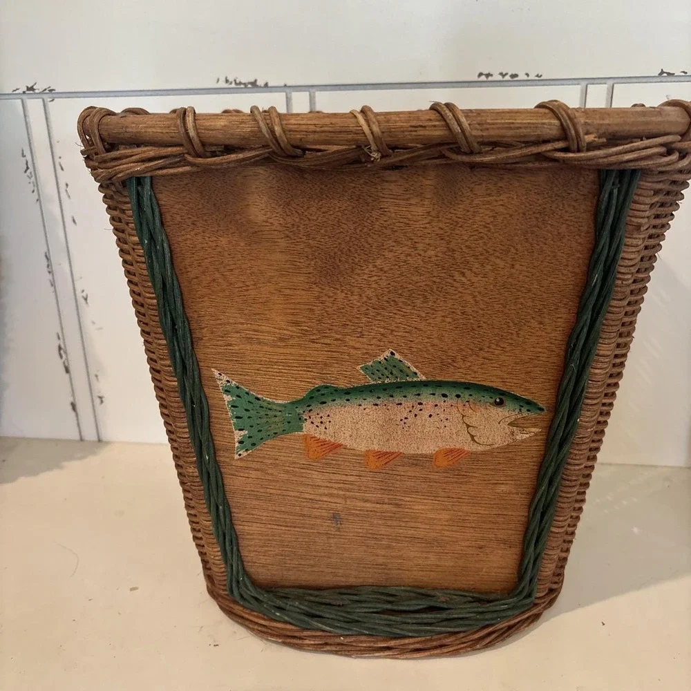 VTG Creel Wicker Waste Basket Hand Painted Trout Fish Wood Panel Cabin Lake 13